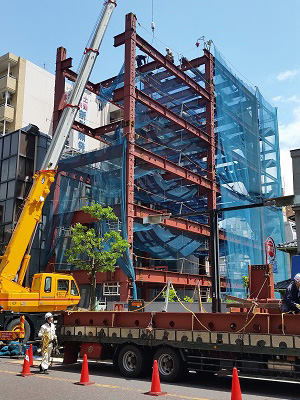 2016年4月　横浜市鶴見区店舗･診療所　S造6F　164トン
